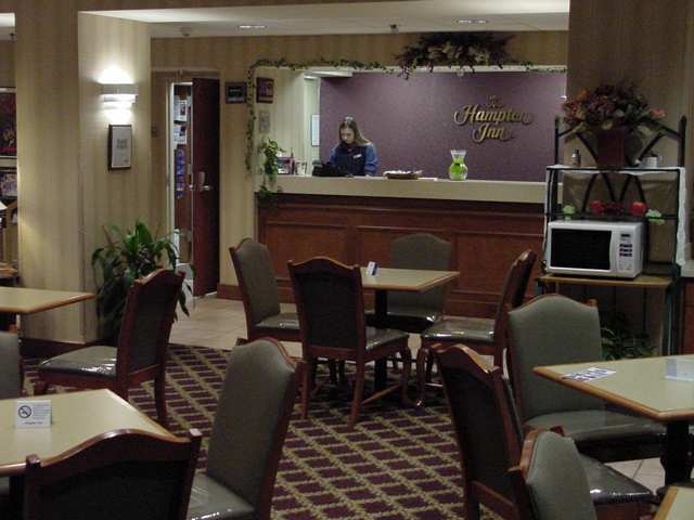 Hampton Inn Natchitoches Shamard Heights Restaurant photo